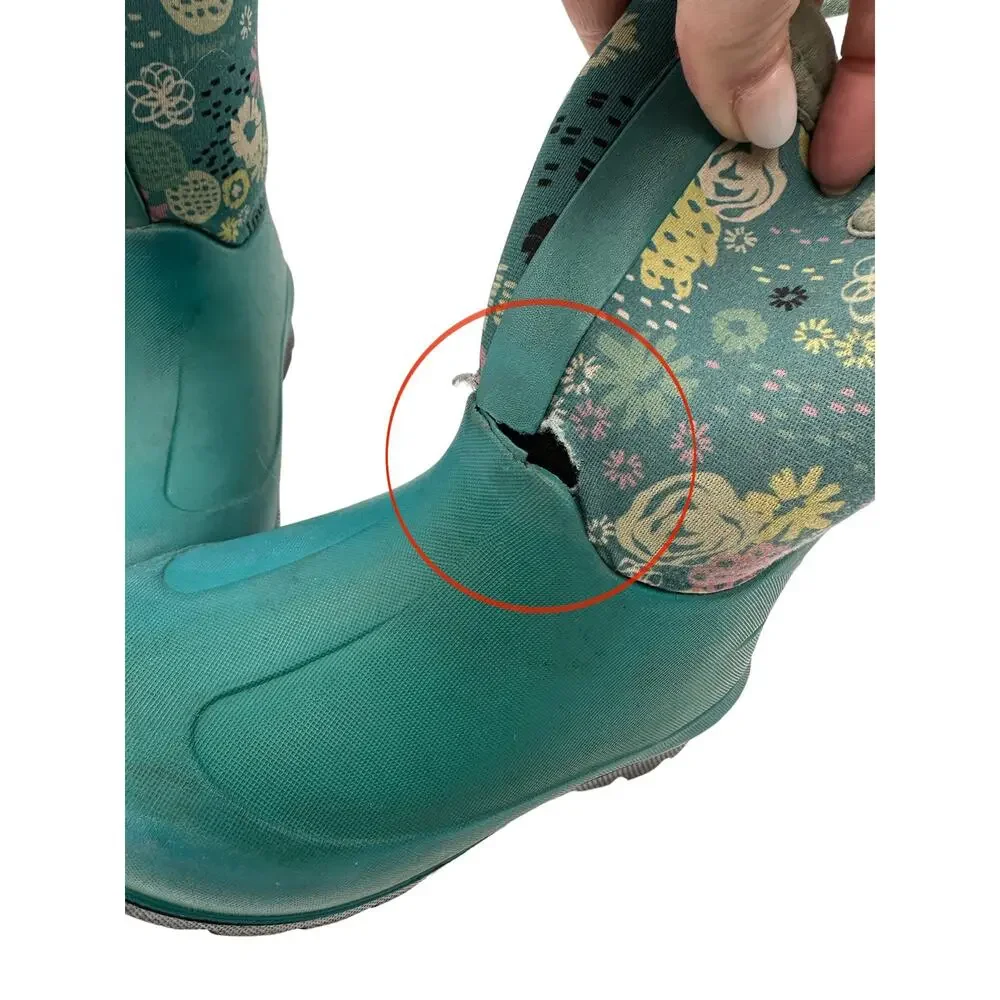 Bogs Neo-Classic Kids Sz: 10 Teal (READ) Floral Insulated Winter Boot 72577- 448